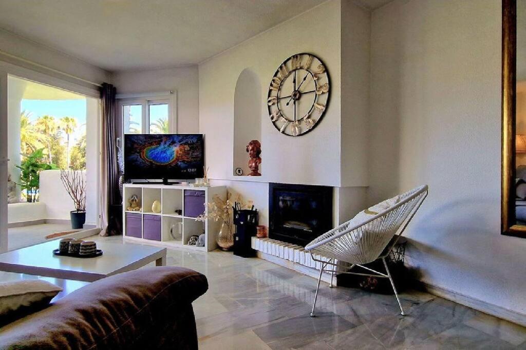 5* Stunning Golf & Sea Apartment ミハス エクステリア 写真
