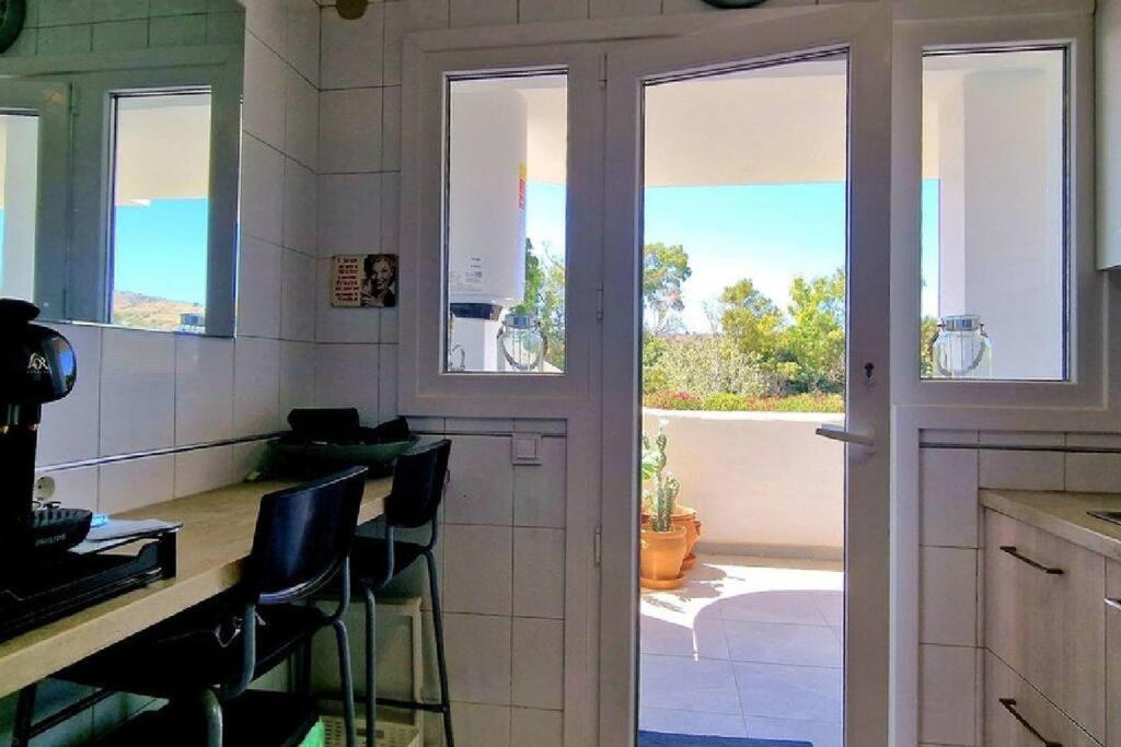 5* Stunning Golf & Sea Apartment ミハス エクステリア 写真